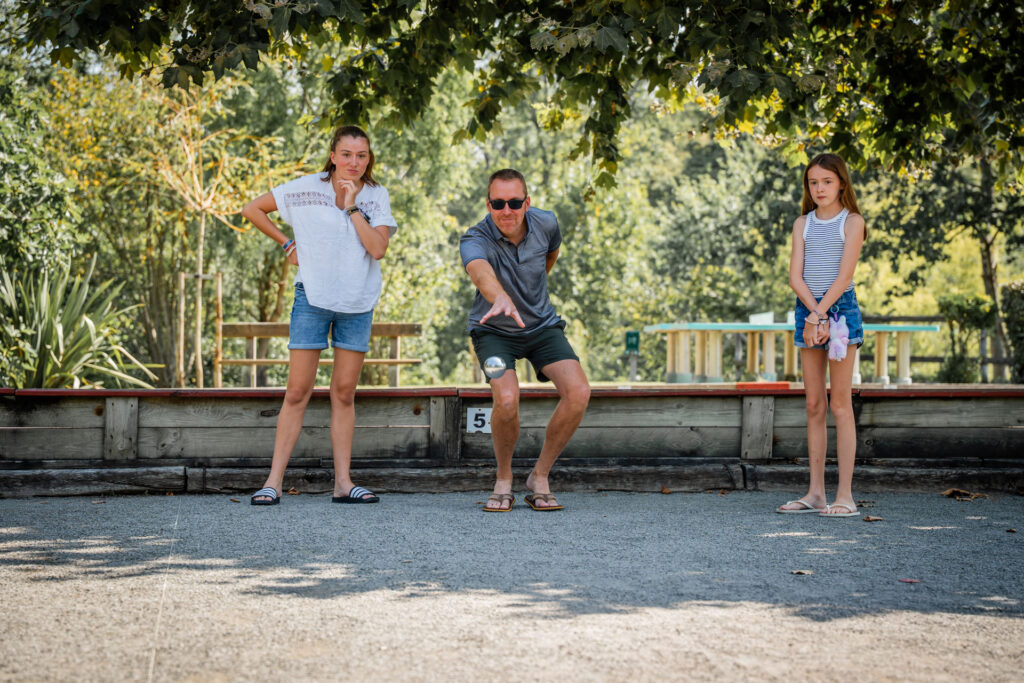 Dorrondeguy camping hendaye pétanque family
