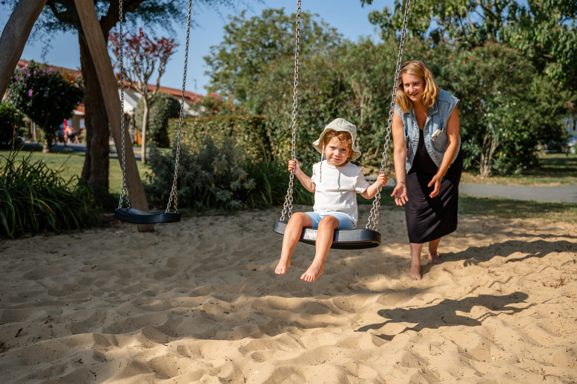 camping avec aire de jeux a hendaye