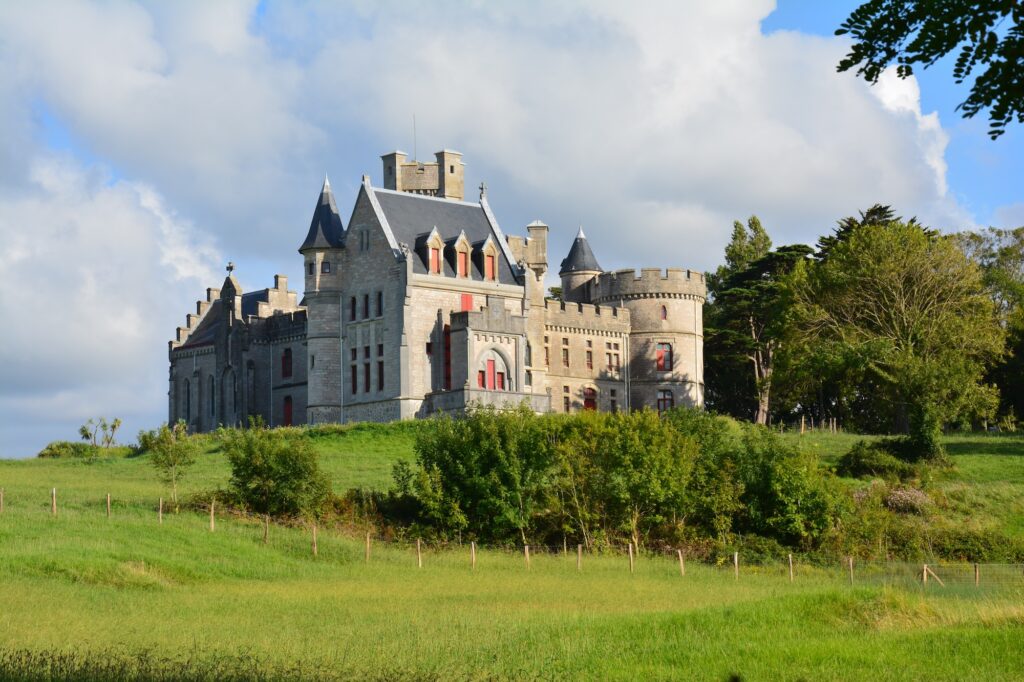 chateau abbadia hendaye camping dorrondeguy